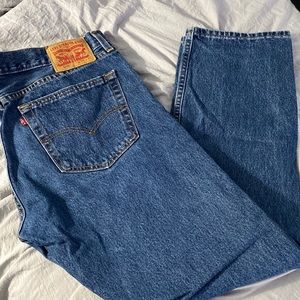 EUC Levi’s jeans* sz 36 x 32